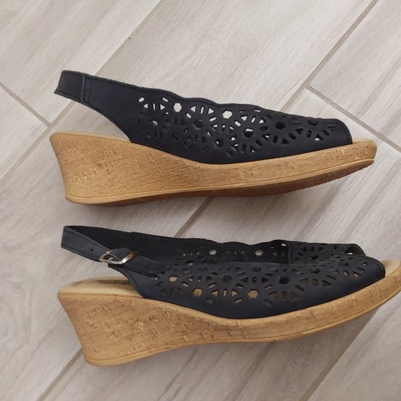 Spring Step ORELLA Black Leather Cut Out Sling Back Wedge Sandal.  Size 7 - Picture 4 of 5